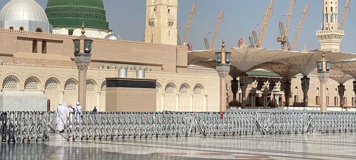 photo of masjid e nabwi in madina